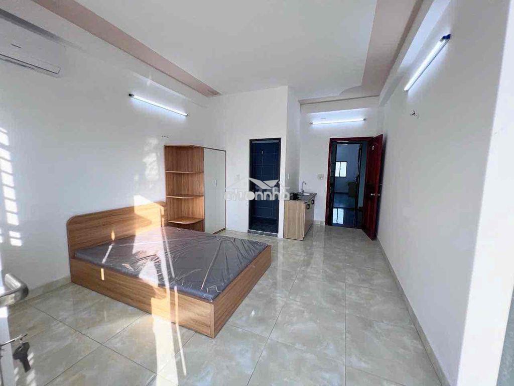 Chính chủ cho thuê phòng q.1 bang công ở 98f lê lai ful nt giá chỉ 6,9 - 3