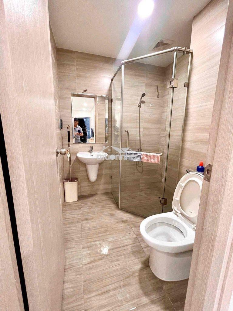 Cho thuê charm city ngay vincom dĩ an 2pn 2wc giá 8triệu full nội thất - 4