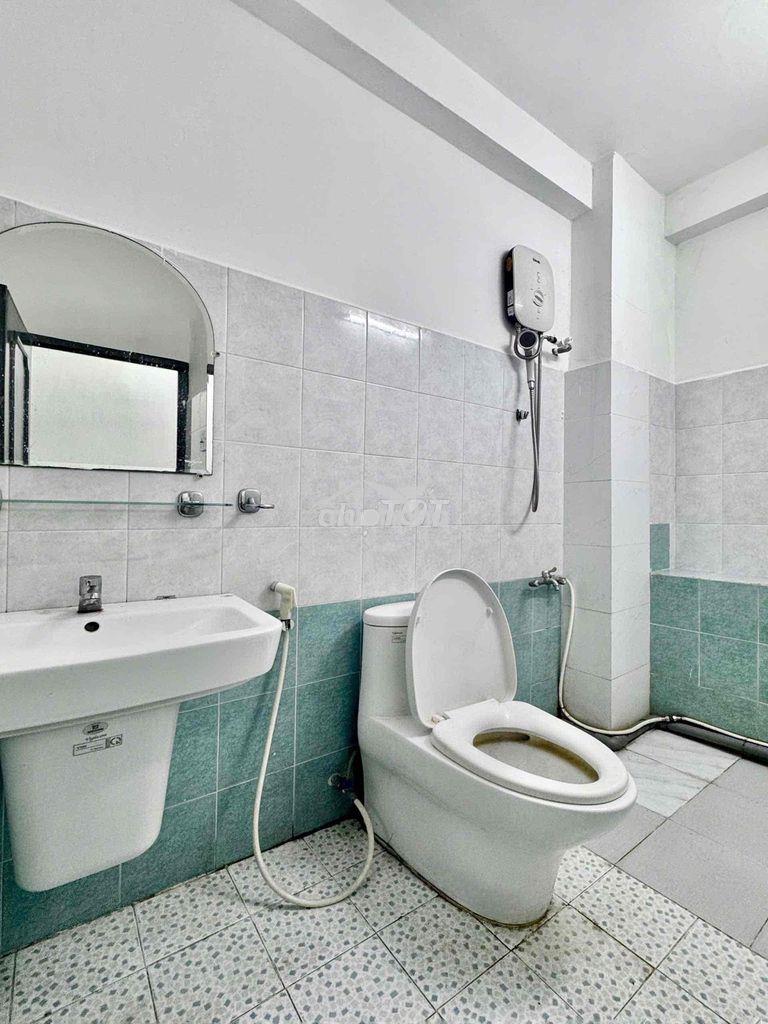 Studio tách bếp ban công ngay phường bến thành - 2
