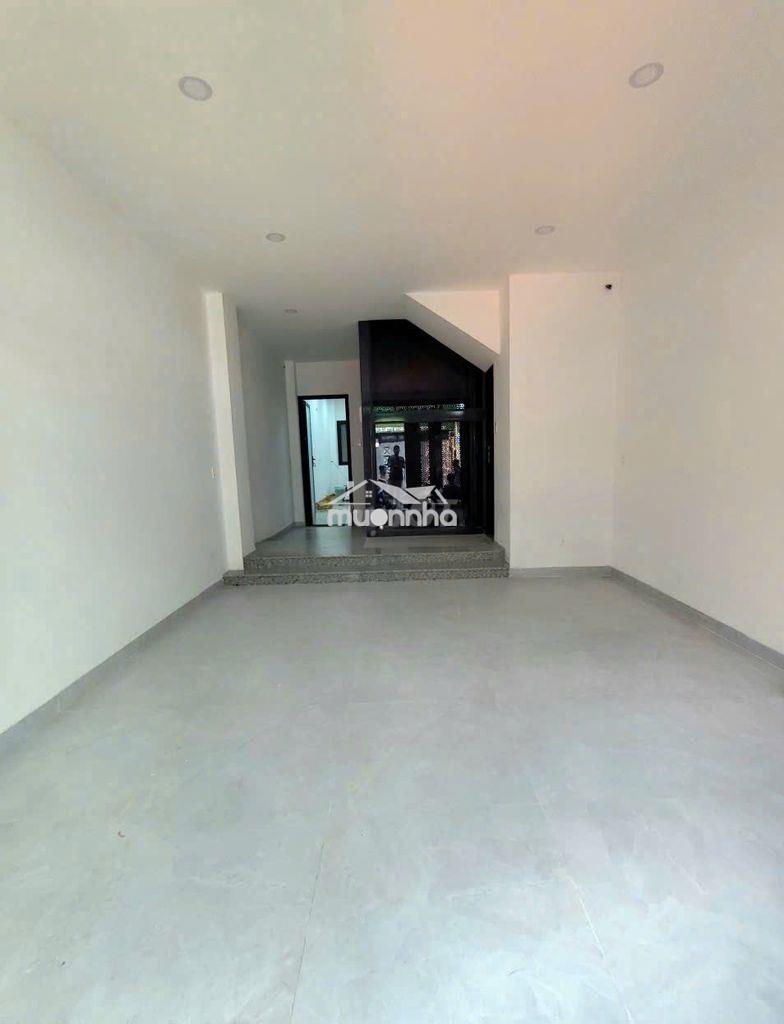 Cần cho thuê nhà hxh 250/6a bàu cát p.11 q.tân bình - 2