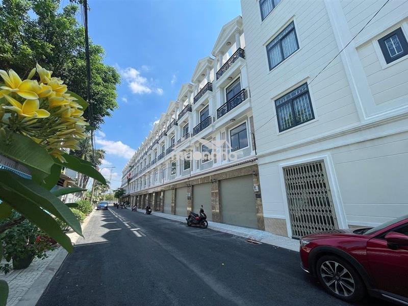 Nhà đẹp view sông hướng đông nam còn 1 căn cạnh vạn phúc city