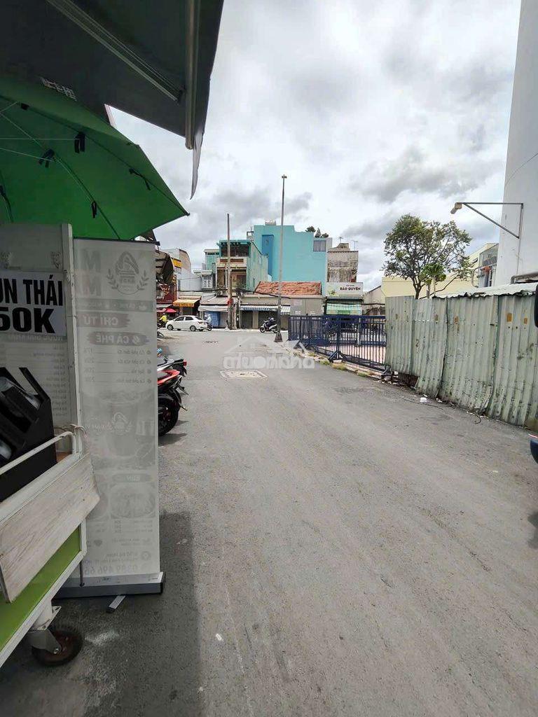 Văn phòng , phòng học, phòng trọ sinh viên kết hợp
