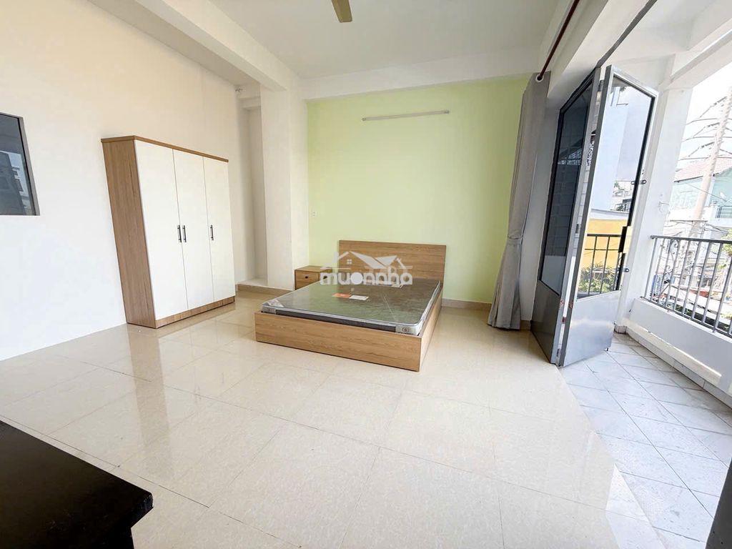 Phòng ban công 45m tách bếp.trường chinh ngay bảy hiền. - 3