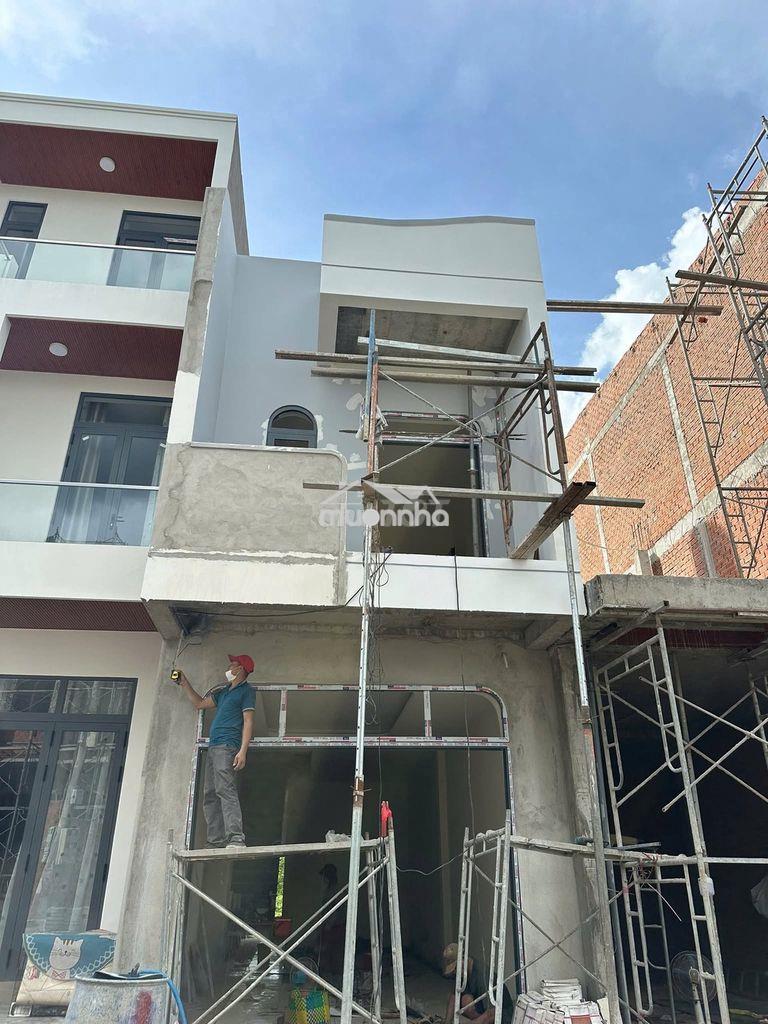 Bán nhà thủ dầu một, 120m2, đường xe hơi, gần bệnh viện hoàn mỹ - 4