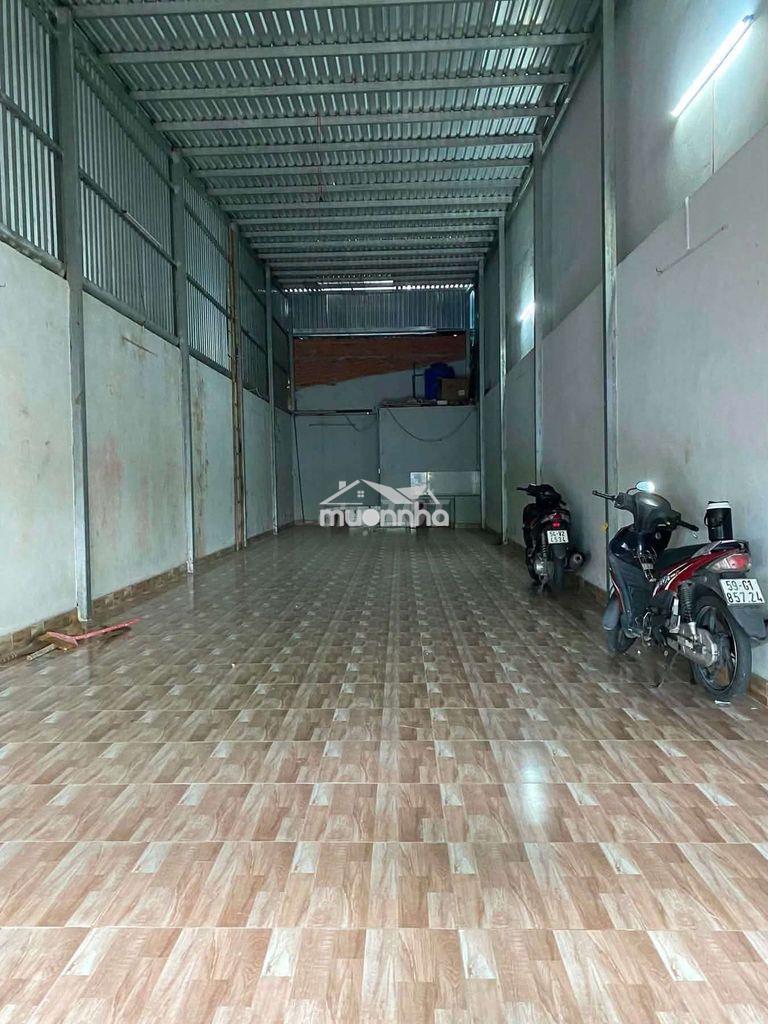 Cho thuê nhà 5x21m cấp4 trống suốt, đ xe công kcn tân bình