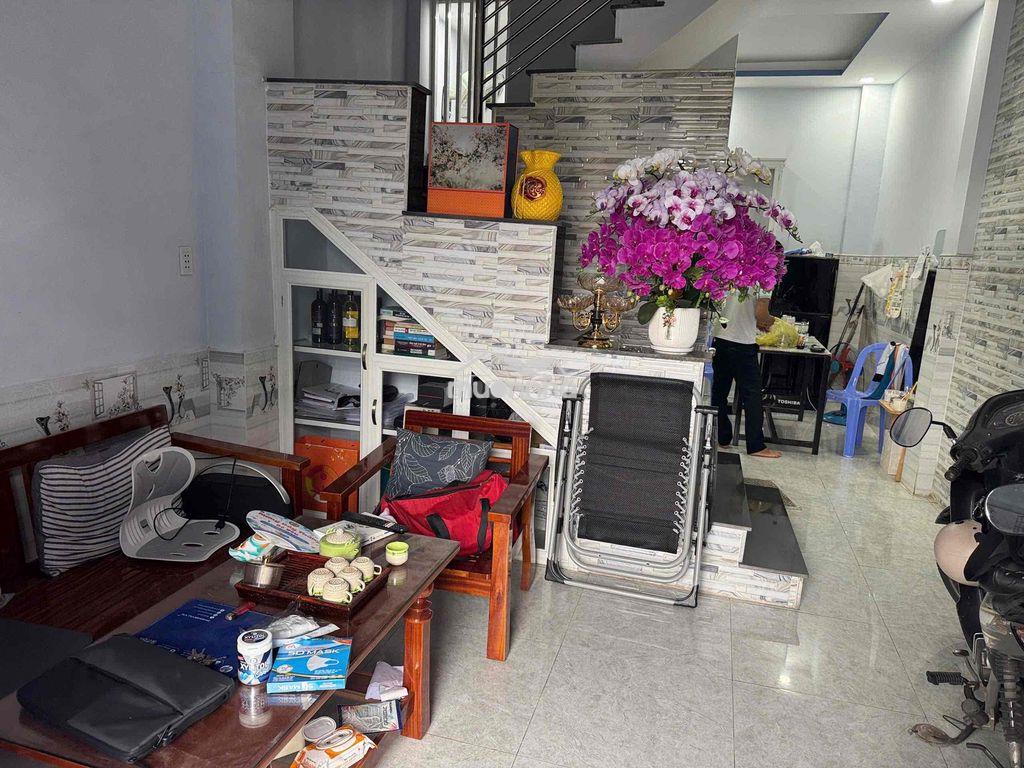Cho thuê nhà nguyên căng đường tam bình, tphcm, dtsd:120m2, 2pn, 2wc - 2