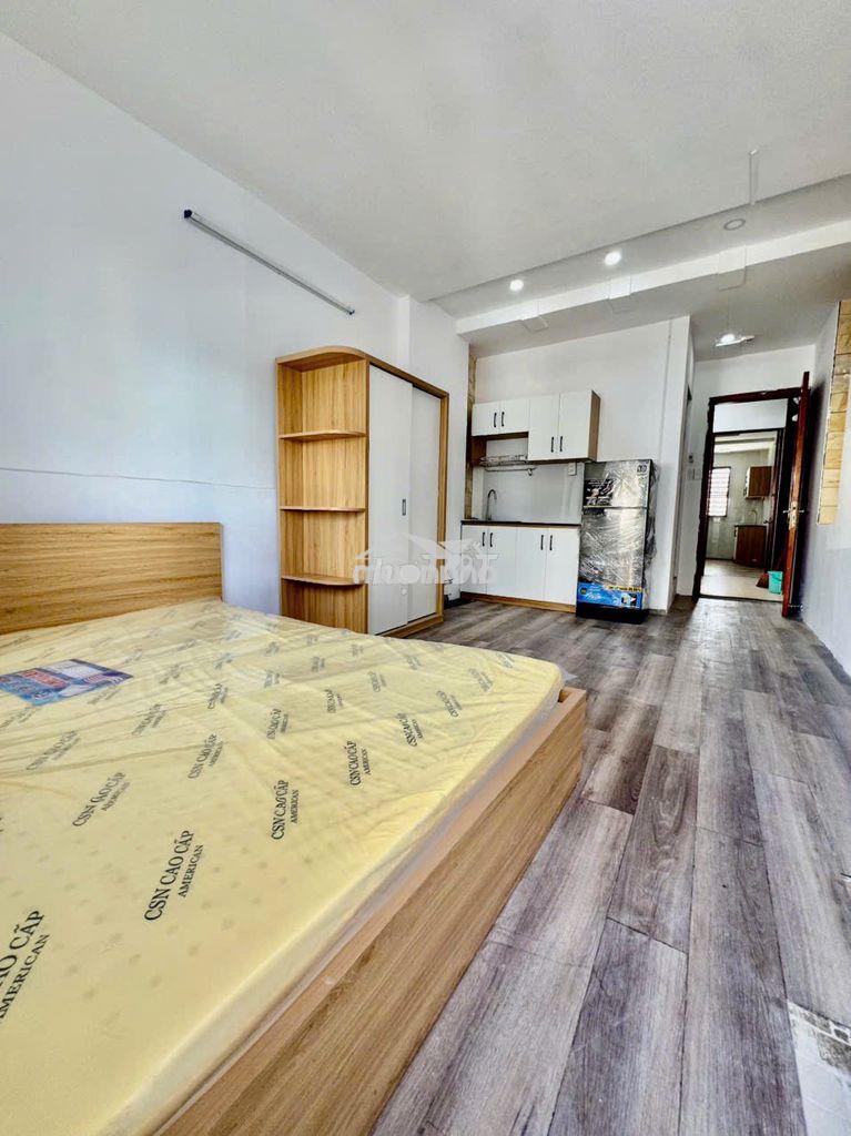 Studio ban công lớn full nội thất phan xích long, chỉ 6,6 triệu/tháng - 3