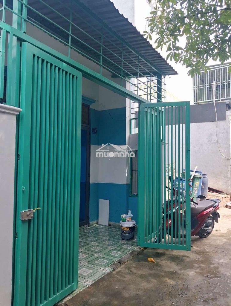 Nhà bán 4x12m vị trí đẹp ngay chợ lê thị ngay - 2