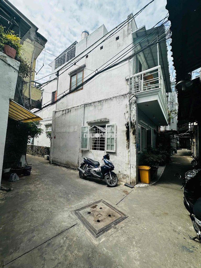 Bán nhà 5.6 dài 6. trệt lầu 2pn. 2wc. lê đức thọ p17
