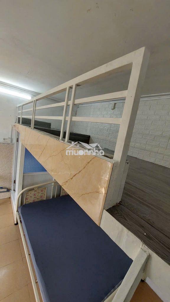 Phòng trọ có gác ban công gần mega bình phú - 4