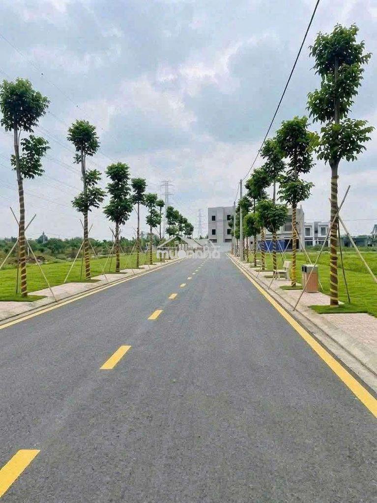 Bán nhà 1 trệt 1 lầu view sông thoáng mát - 3
