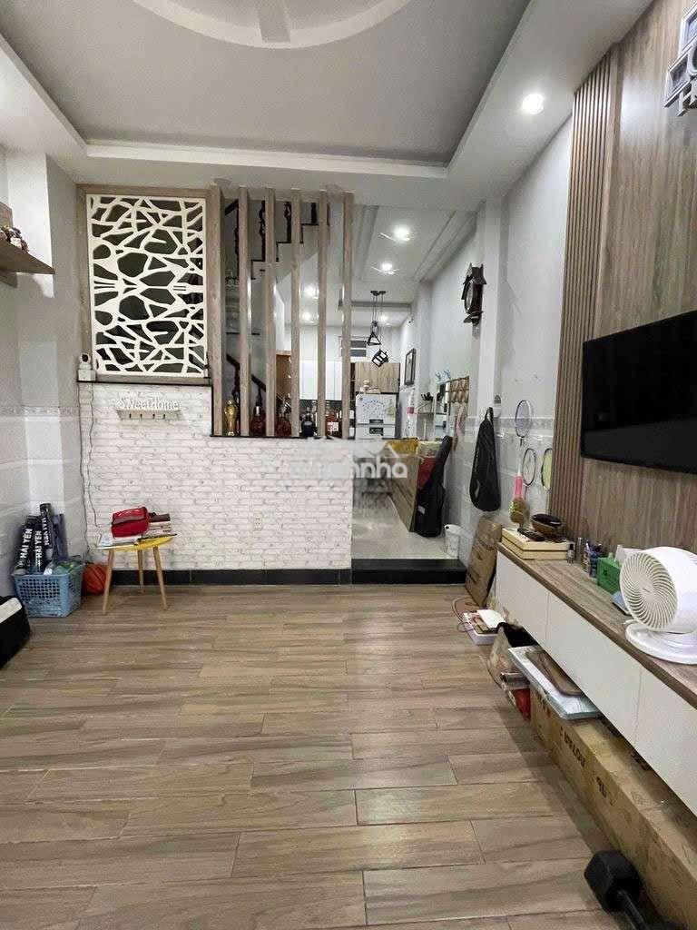 Nhà full nội thất 1 trệt 2 lầu 3pn 3wc hẻm 30 lâm văn bền