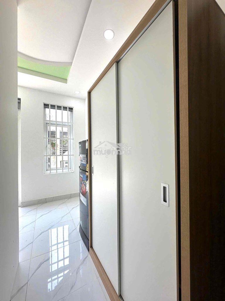 Căn hộ 1pn ban công fullnt ngay khu sầm uất phan xích long giáp q1, bt - 3