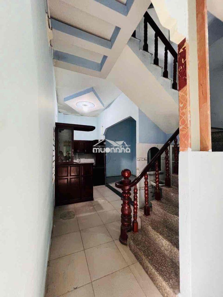 Cho thuê nhà trệt lầu đường nhựa xe hơi giá 5,5tr/ tháng - 4