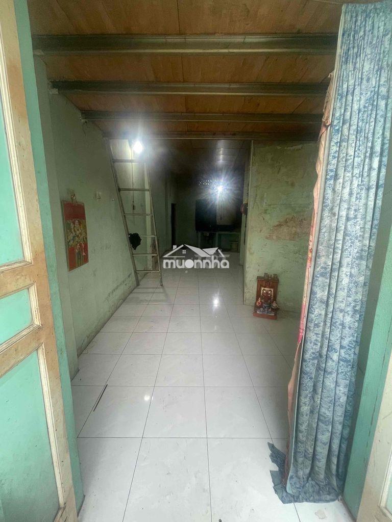 Cho thuê nhà trong hẻm đường lê chí dân - 2