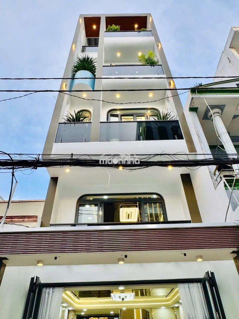 Siêu phẩm nhà phố