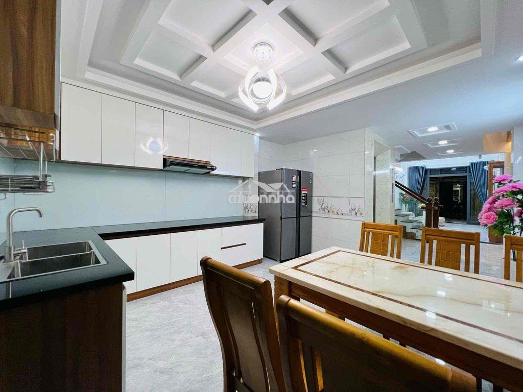 Nhà đúc 3,5 tấm đường nguyễn duy cung phường 12 gò vấp dt: 85m2 - 4