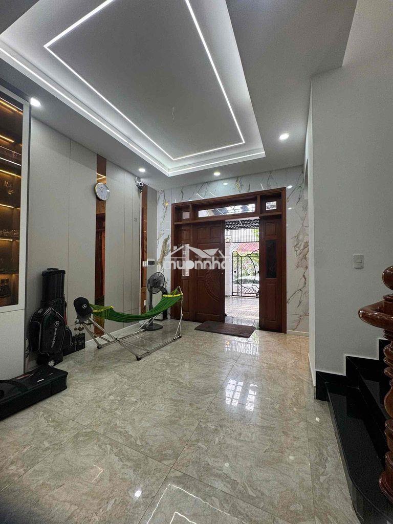 Cho thuê biệt thự mini khu vạn xuân gần cao đẳng điện lực q12