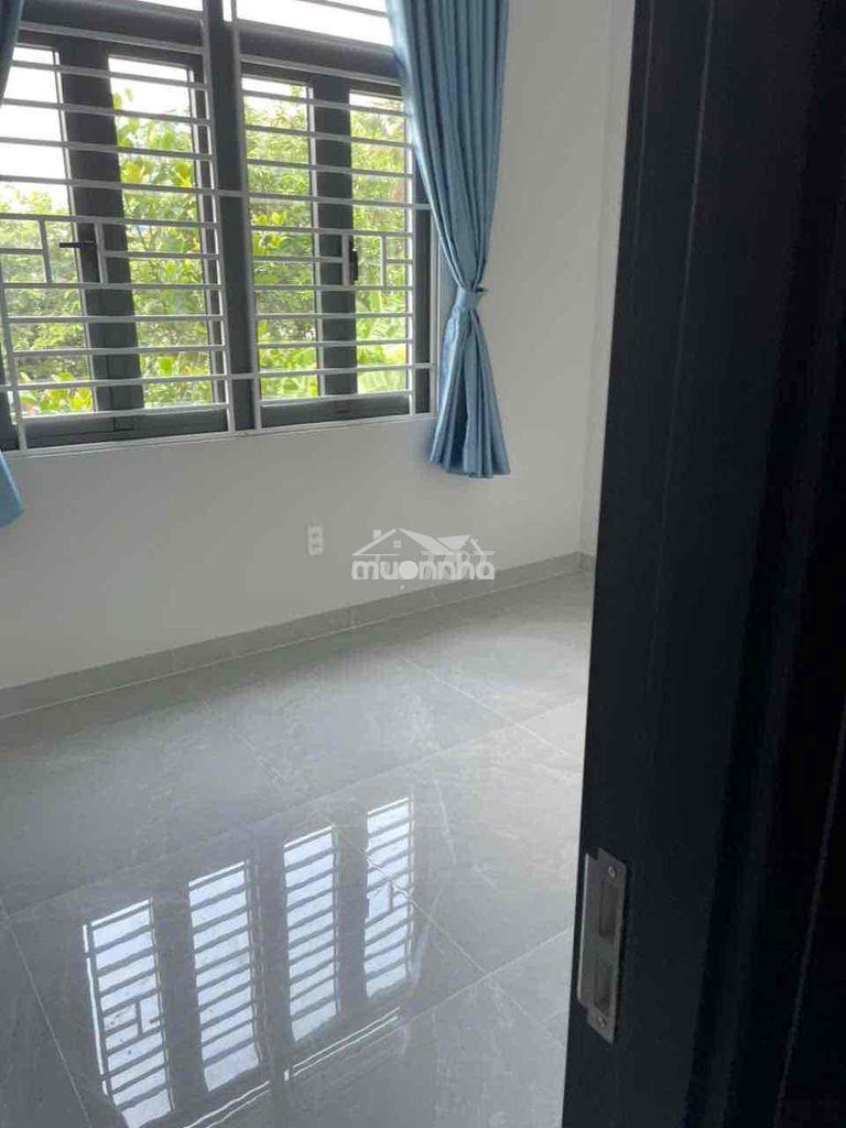 Cho thuê nhà nguyên căn mới xây 160m2 linh đông thủ đức - 2