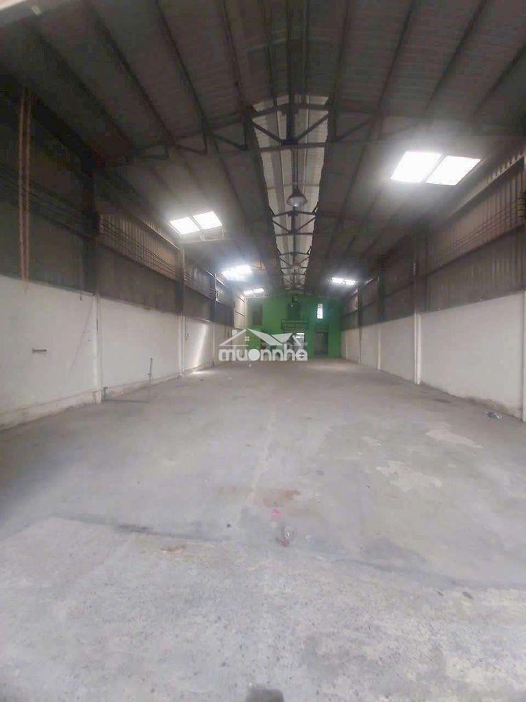 Cho thuê kho xưởng 8x35m, lửng, vp, điện 3pha, tải 5tấn, giá 20tr - 3