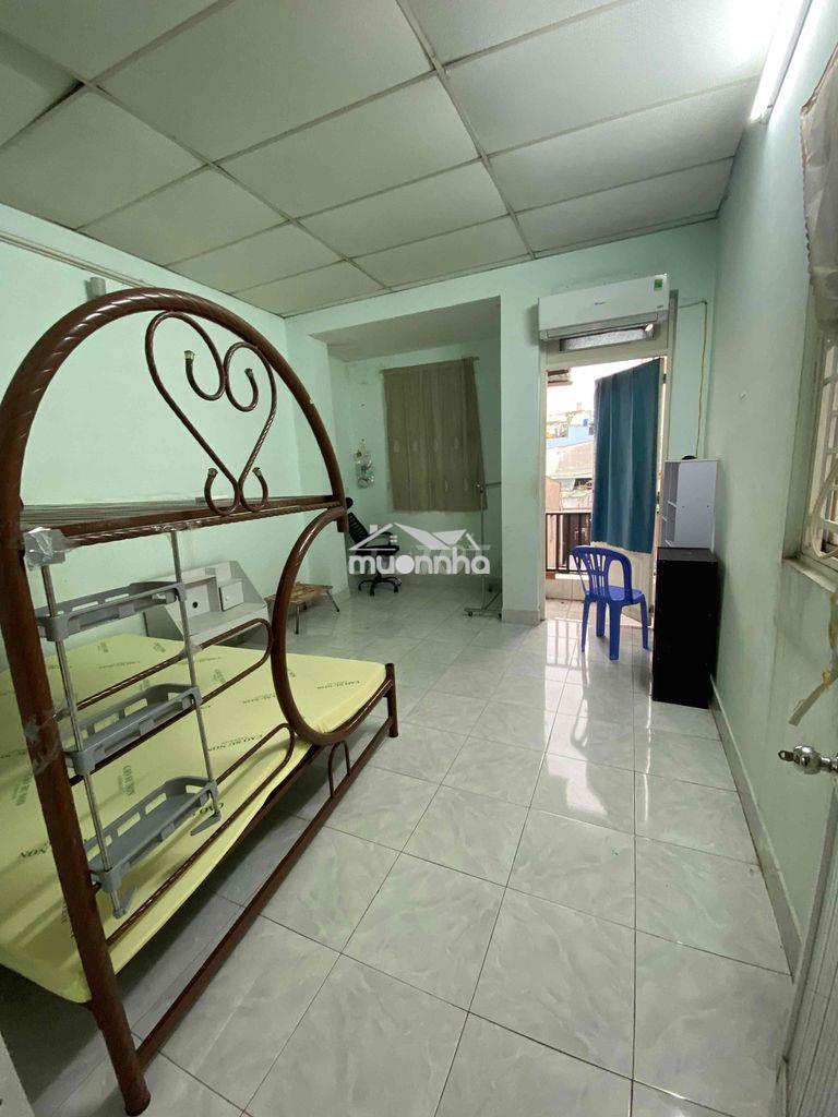 Cho thuê nguyên tầng 2 phòng ngủ ban công - 2