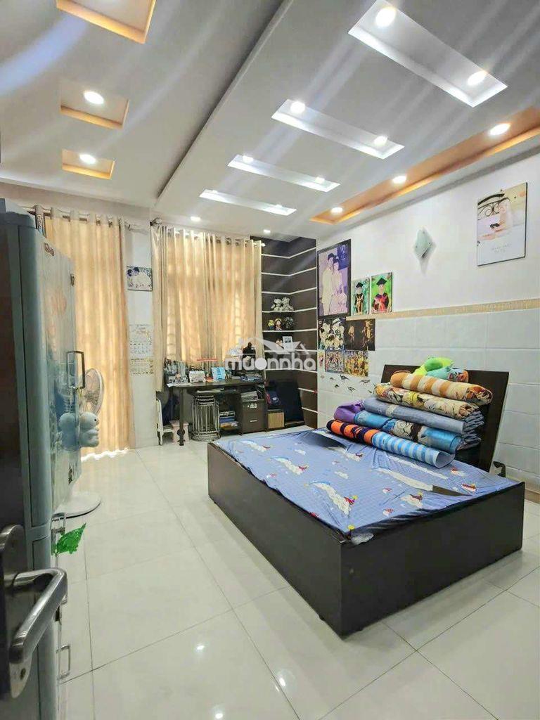 🍀Nhà thuê 6_8 tháng....mặt tiền đường số 22 lê văn quới...12 triệu - 2
