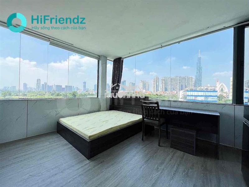 Studio tràn ngập ánh sáng, 2 cửa sổ siêu lớn, view landmark