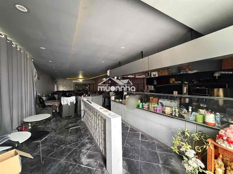 Mặt bằng gần ngã 6 chùa bà, gần nhà thờ bình dương