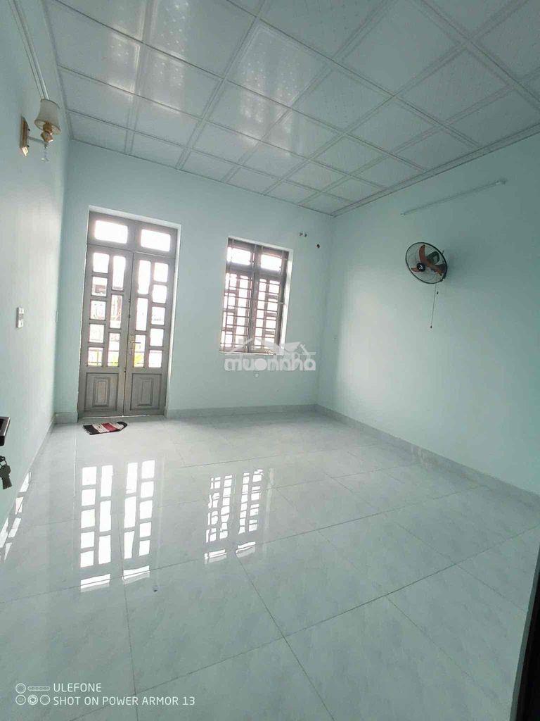 Cho thuê nhà gần cầu vượt tân thới hiệp q12 2lầu 180m 4pn 3wc 9,5tr hx - 4