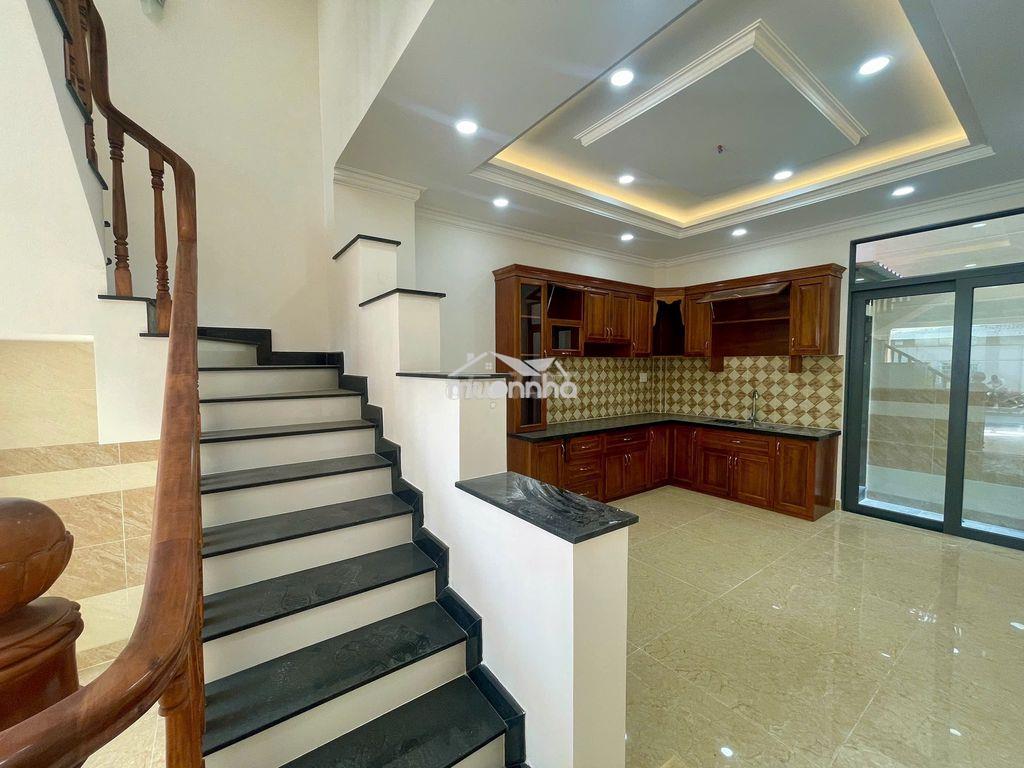 Nhà đẹp view sông hướng đông nam còn 1 căn cạnh vạn phúc city - 4