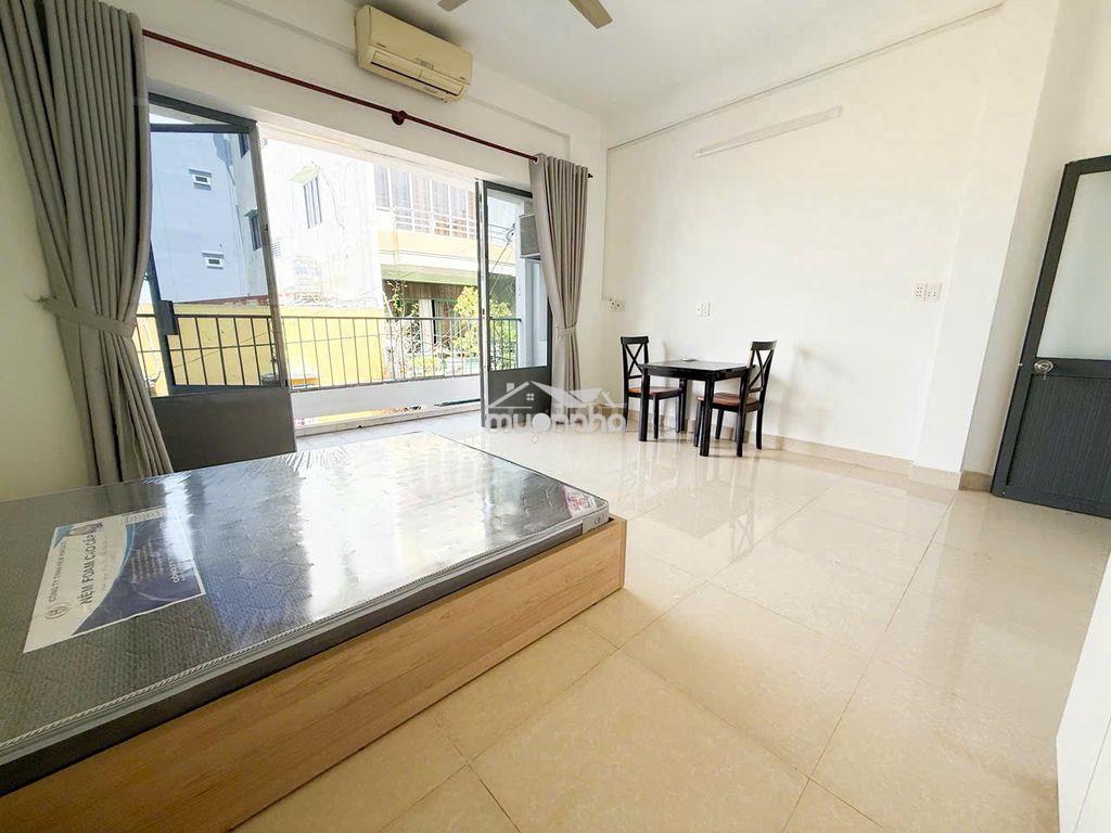Phòng ban công 45m tách bếp.trường chinh ngay bảy hiền. - 4