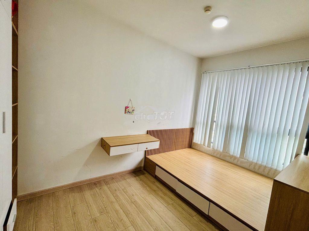 Cho thuê căn hộ emerald : 3pn,2wc , 104m2, full nội thất , giá 18tr - 4