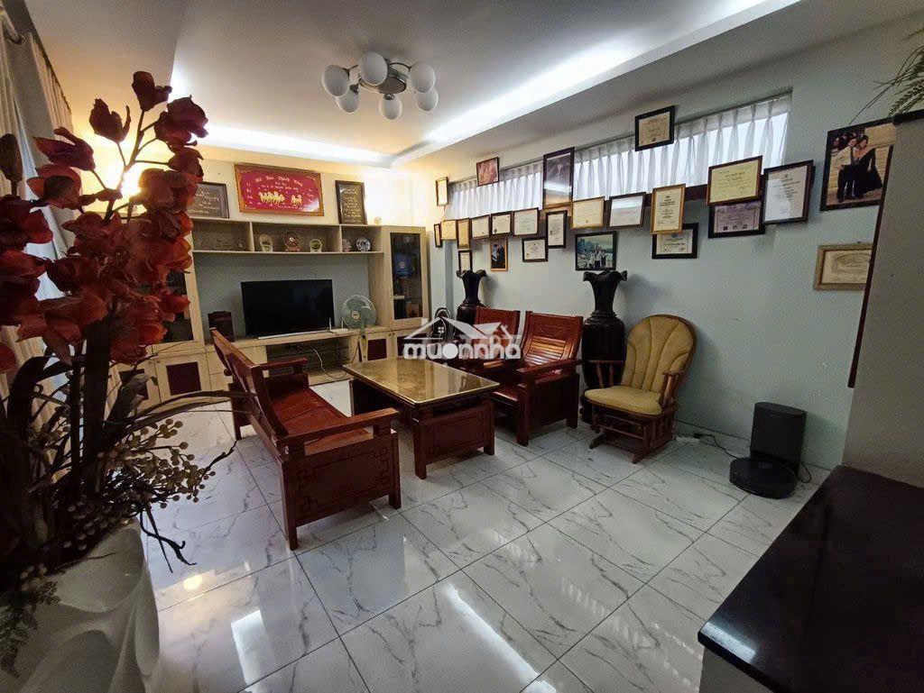 👉👉 Cho thuê nhà hxh ngay ga t3_6x14m_trệt 2 lầu st, nội thất đầy đủ. - 3