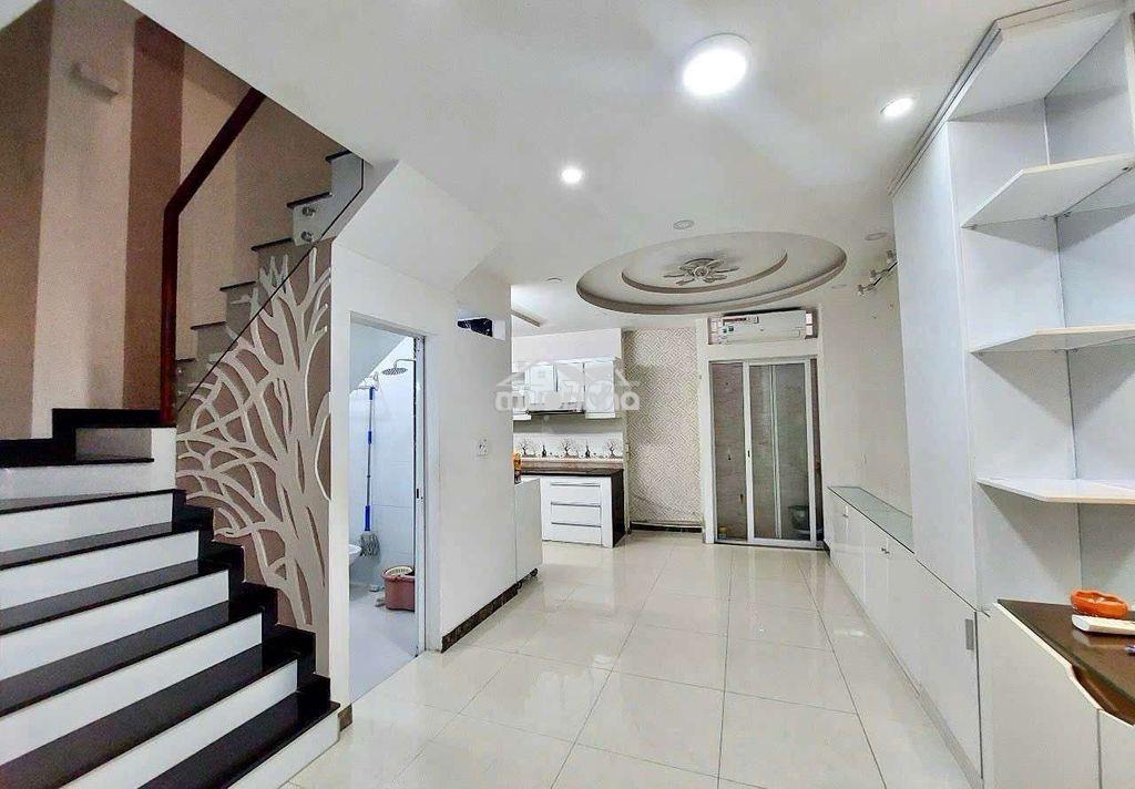 Chính chủ cho thuê nhà đủ tiện nghi hẻm xe hơi khu vip - 3