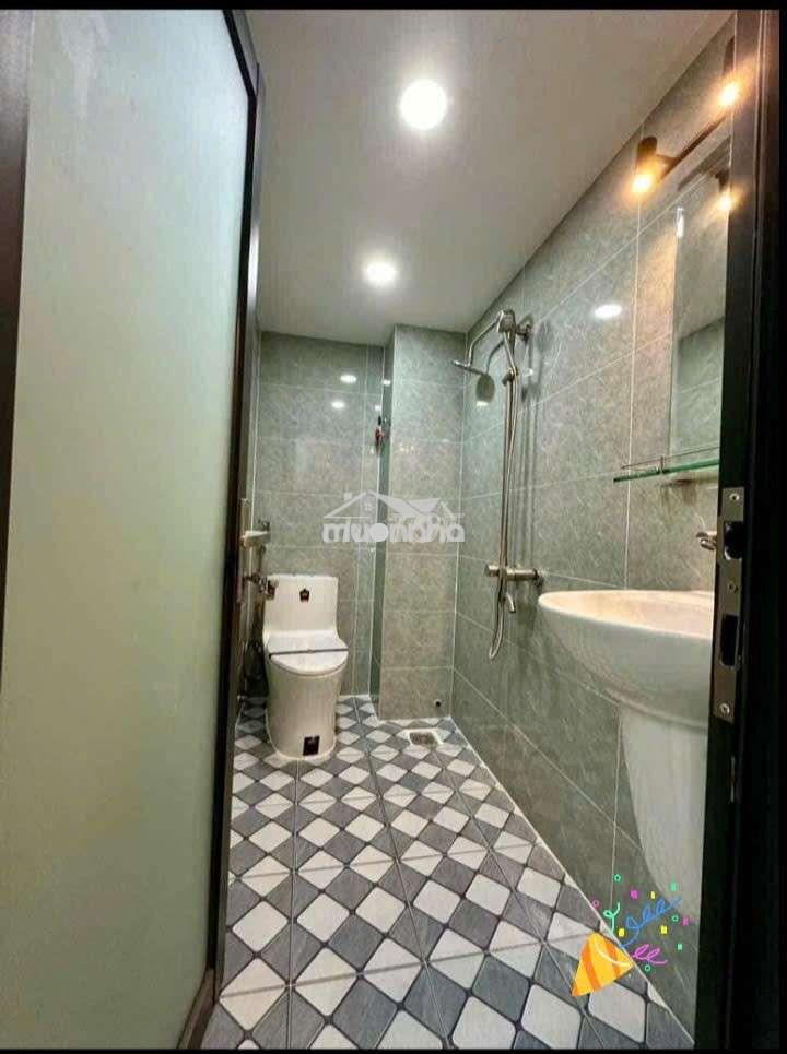 Cho thuê nhà 3 tầng 4 pn trung tâm quận 8 - 3
