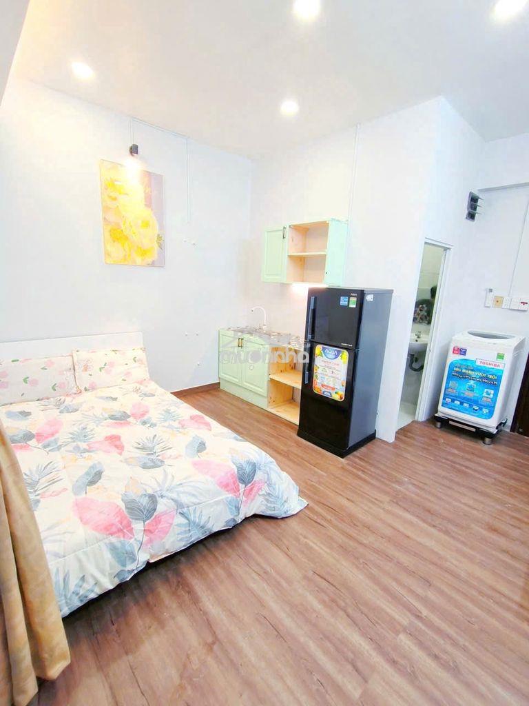 ⛳️Cho thuê căn ngay cầu cống - ban công - gần đh kiến trúc - đh kinh tế - 3
