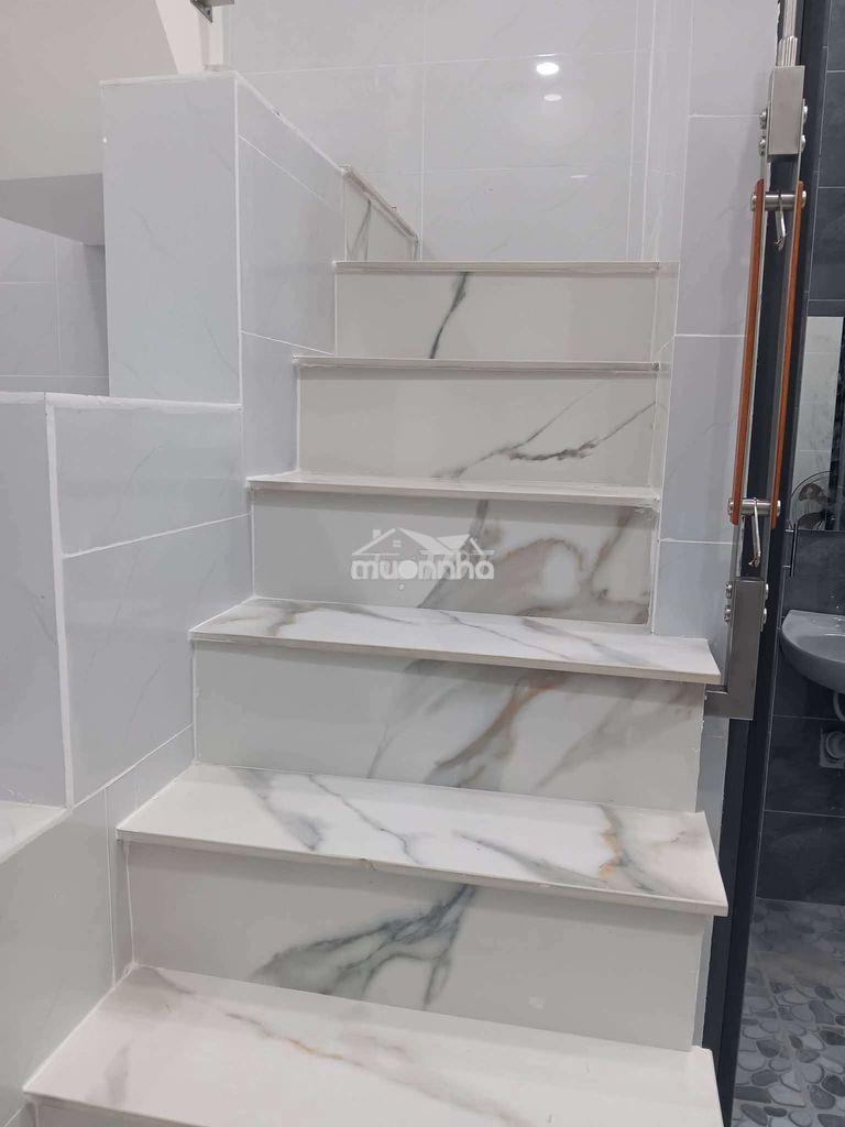 Nhà cho thuê 7 triệu 2 pn - 4