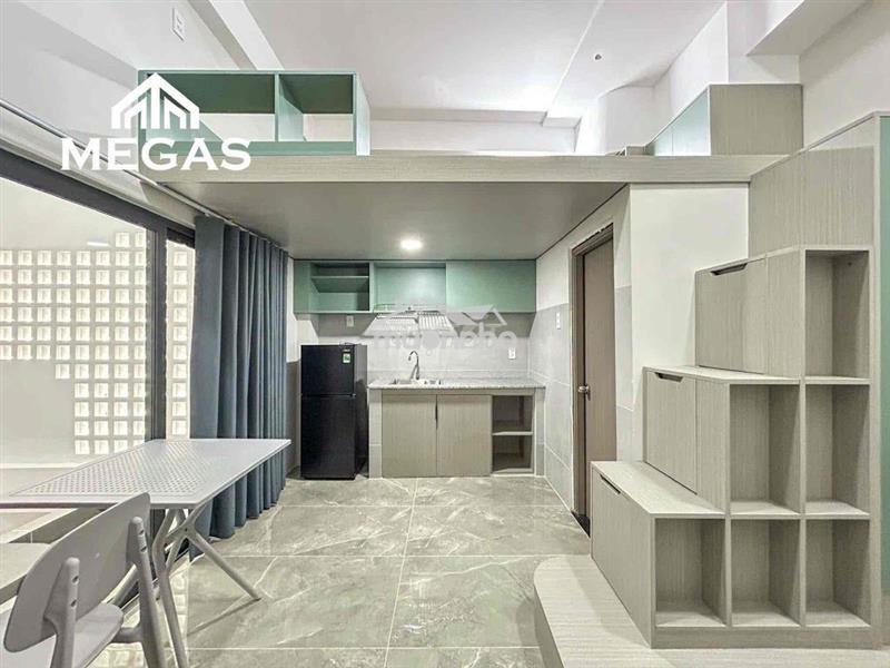 Studio ban công full nội thất ngay ngã tư thủ đức - spkt