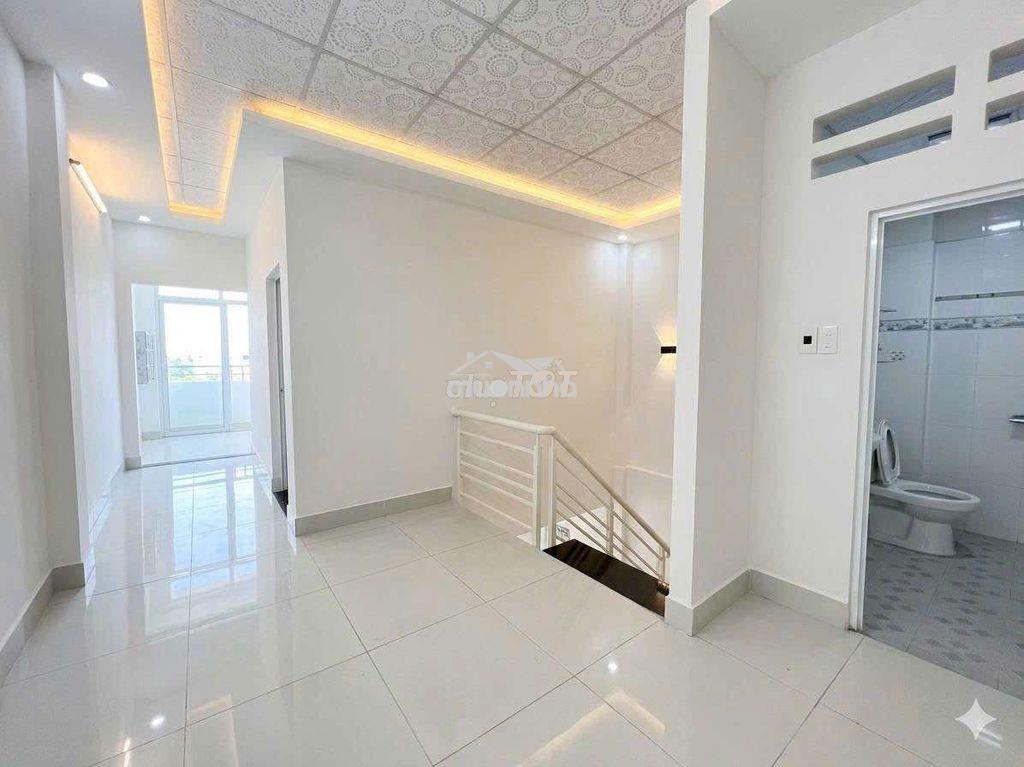 💙💙💙💙 Nhà kho c 5 x 20m giá 8💙💙💙💙 - 2