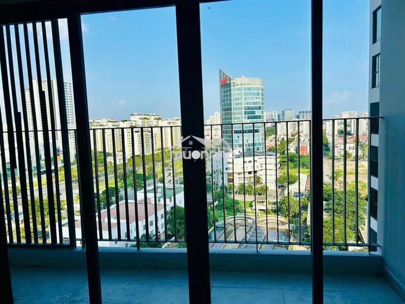 Căn hộ 1pn hướng đông nam đối diện tttm kết nối quận 1 trong tầm tay.