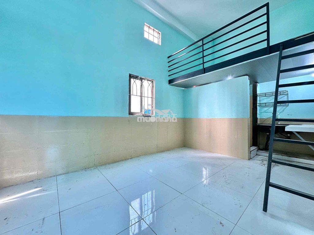 Phòng rộng gác cao gần dh công thương giá rẻ - 2