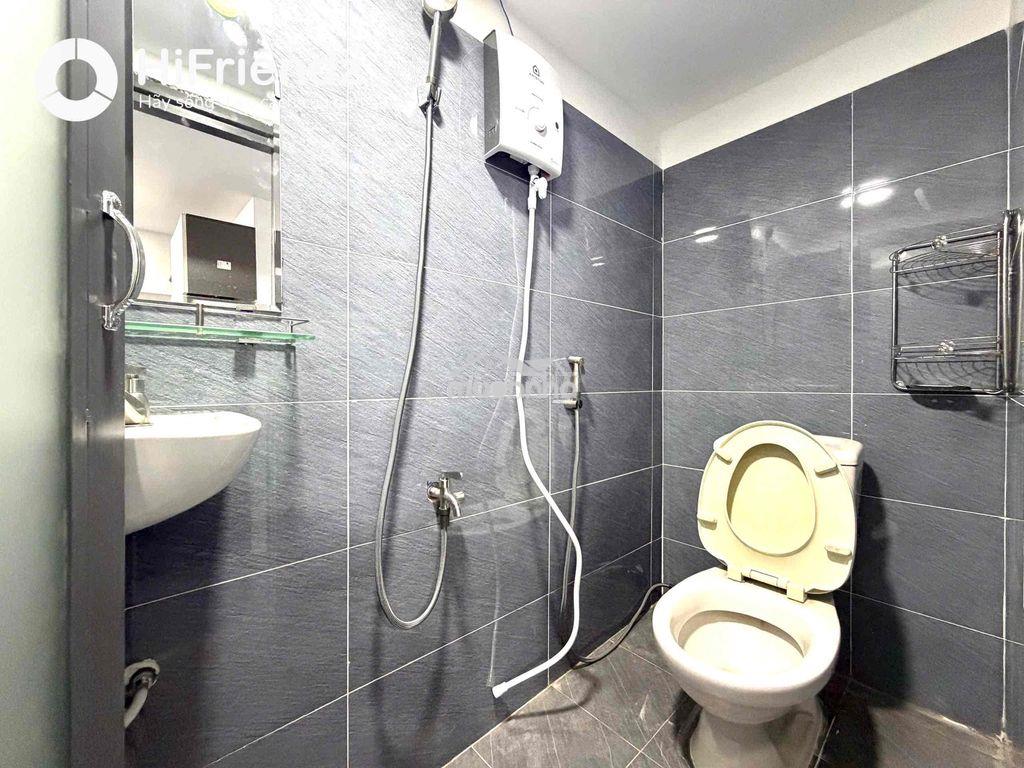Duplex ban công mới xây ngay sát chợ bến thành-giá học sinh sinh viên - 2