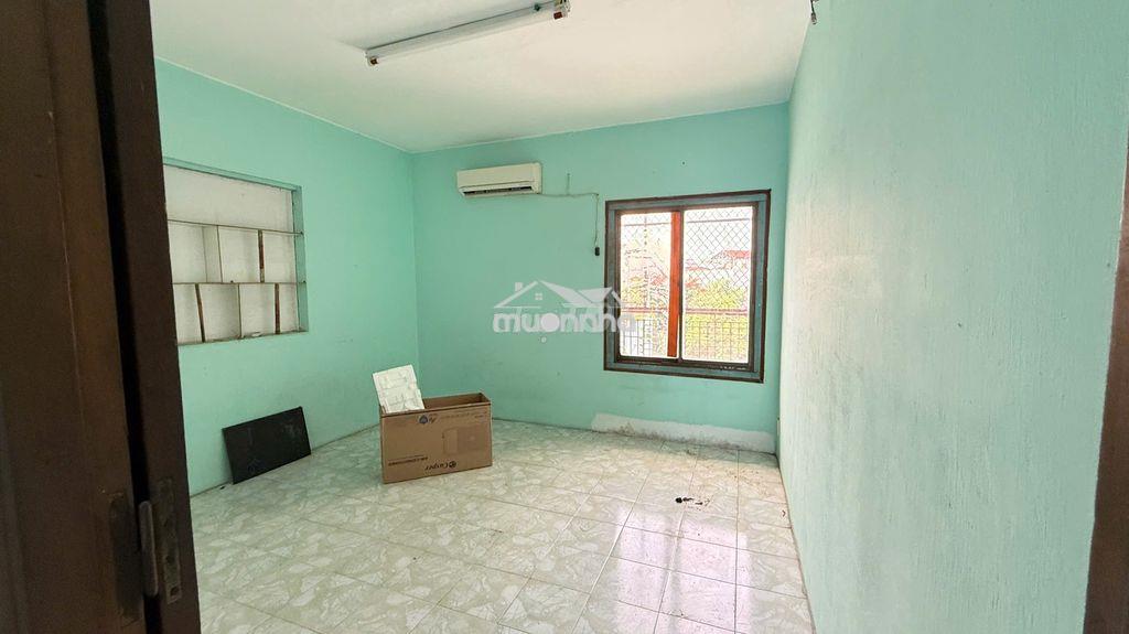 Nhà nguyên căn gần chợ đường nội bộ lạc long quân p5 - 4