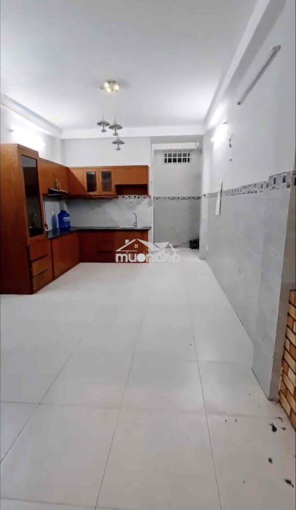 Hẻm 6m thông nguyễn suý_gần chợ_4x17m_đúc 4 tấm 5pn_6ưc_s.thượng - 2