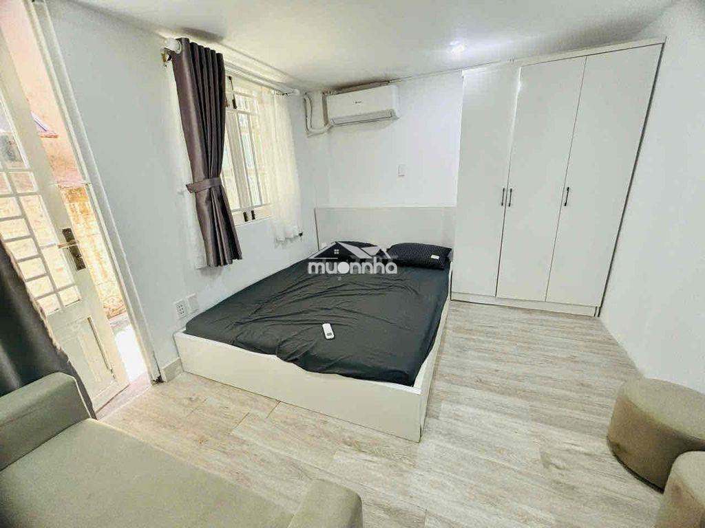 Cho thuê căn hộ 2pn+ 2wc sân vườn full nội thất ngay bến thành, quận 1 - 3