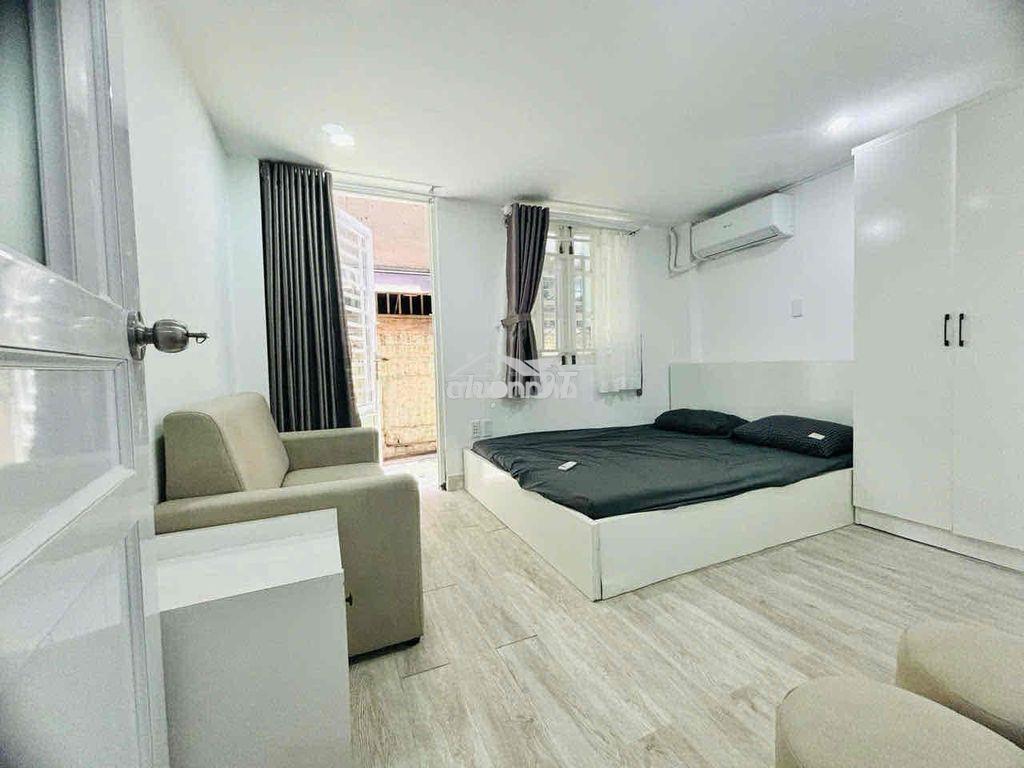 Cho thuê căn hộ 2pn+ 2wc sân vườn full nội thất ngay bến thành, quận 1 - 4