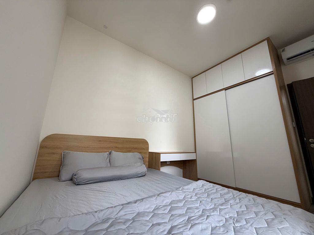 Cho thuê 2pn 2wc có ban công full nội thất view hồ bơi - nhà mới - 2