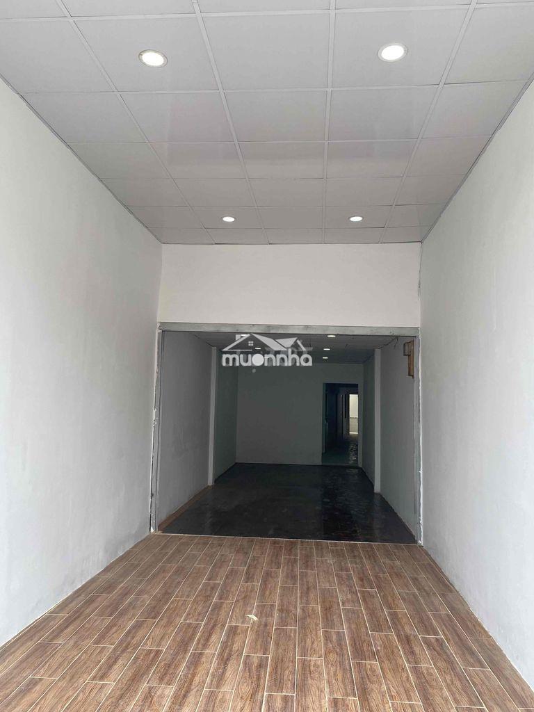 Nhà ống mặt tiền, diện tích lớn, tiện kinh doanh đa ngành. - 2