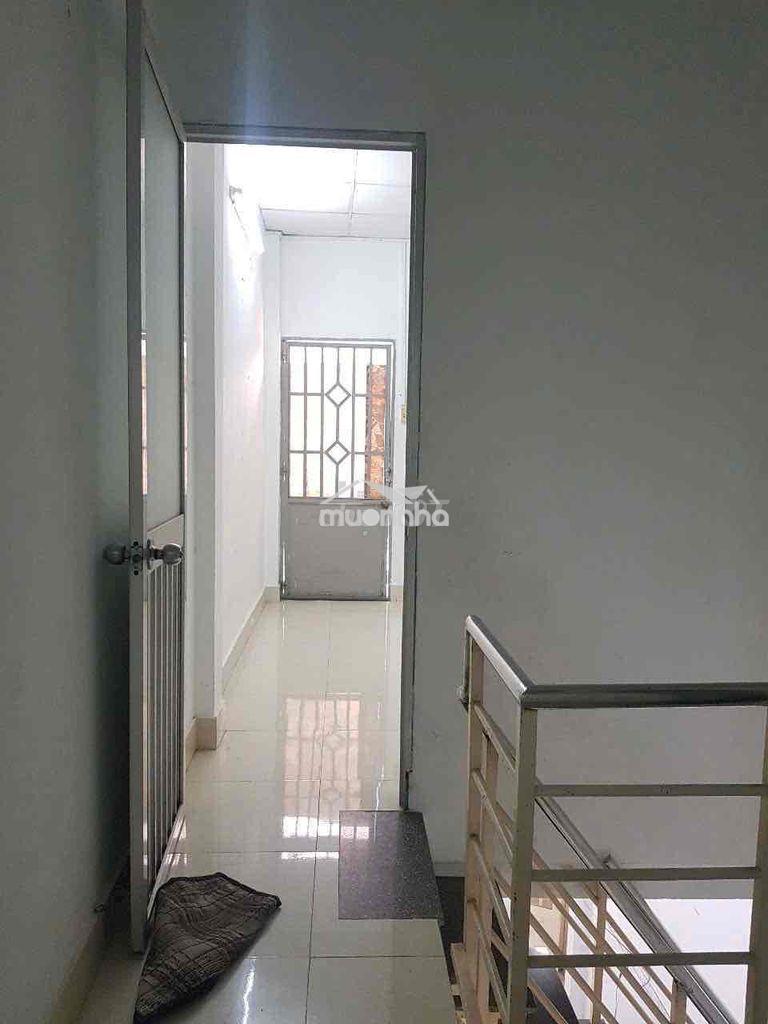 Nhà nguyên căn 2 phòng ngủ - 4