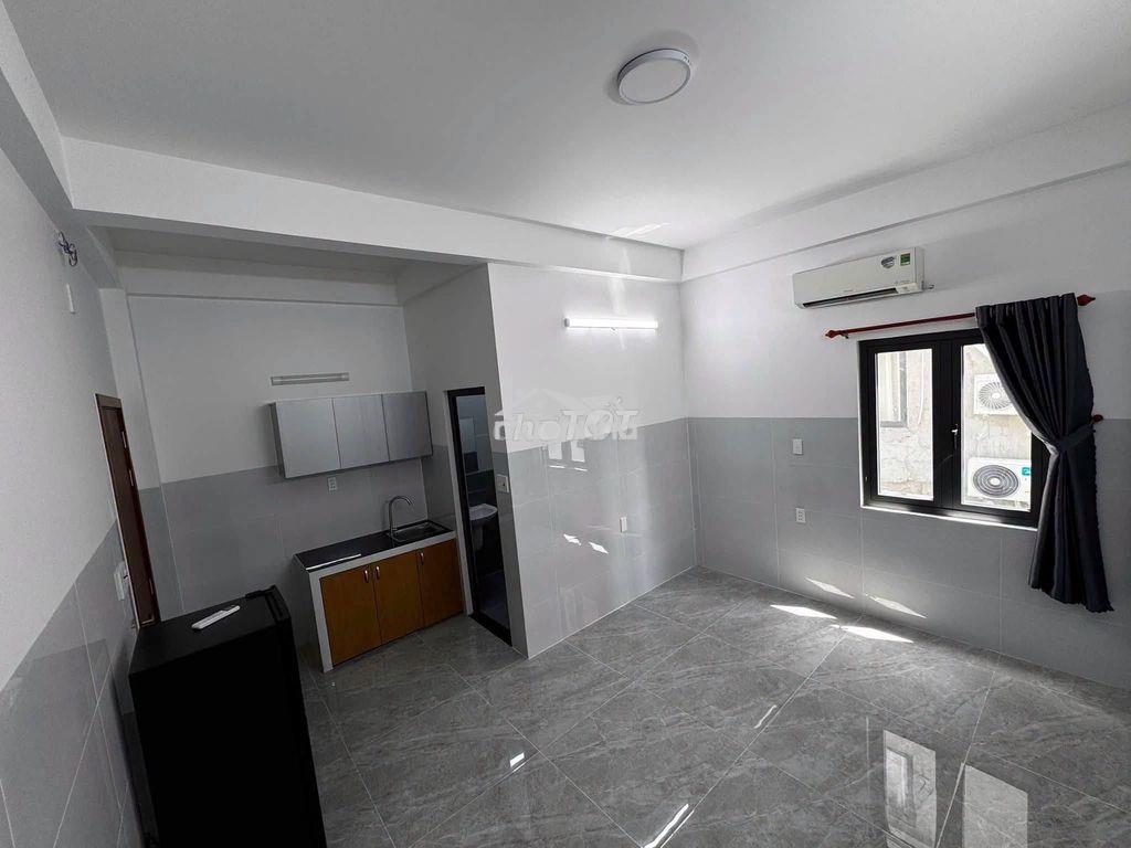 Cho thuê phòng siêu đẹp giá rẻ đường 3/2 - đang trống sẵn - 2